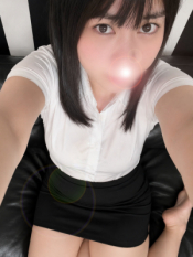 せれな